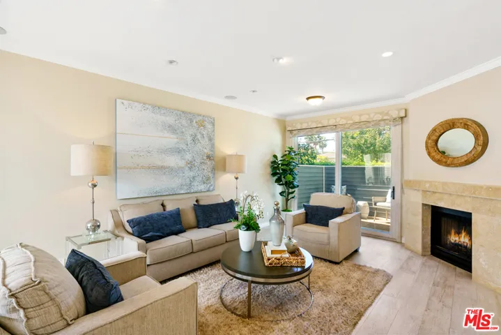 11670 Missouri Avenue, Los Angeles, California 90025