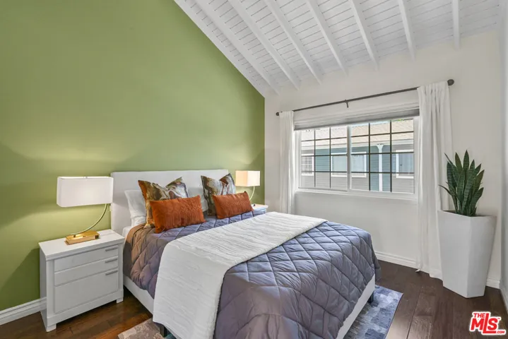 11670 Missouri Avenue, Los Angeles, California 90025