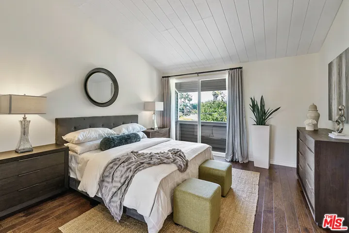 11670 Missouri Avenue, Los Angeles, California 90025