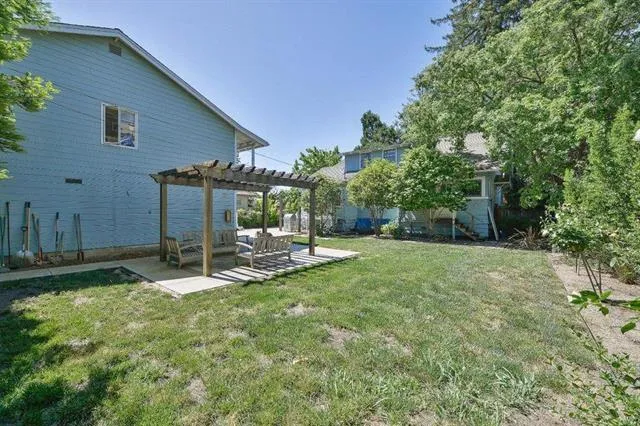 21 Birch Street, Redwood City, California 94062