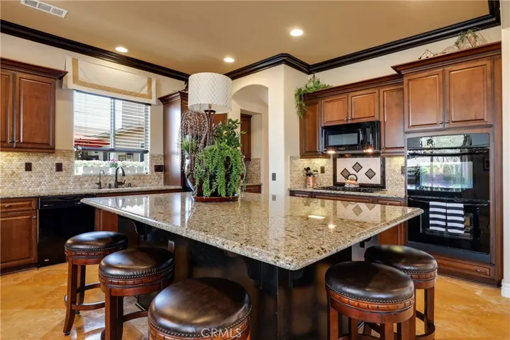 31040 Pinon Pine Circle, Winchester, California 92596
