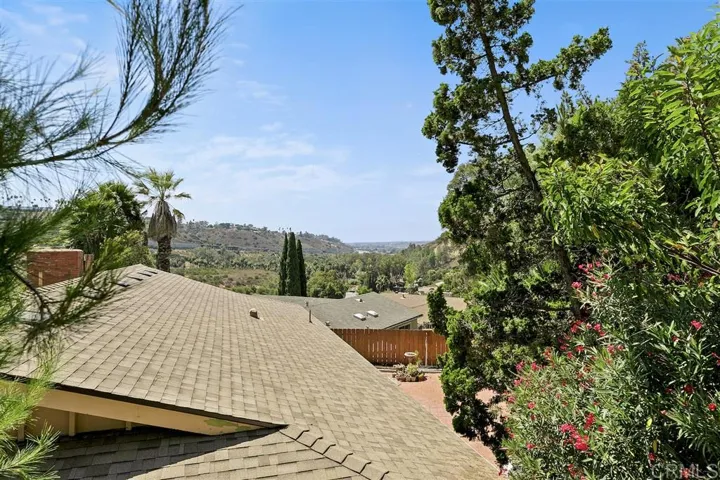 6012 Adobe Falls Rd, San Diego, California 92120