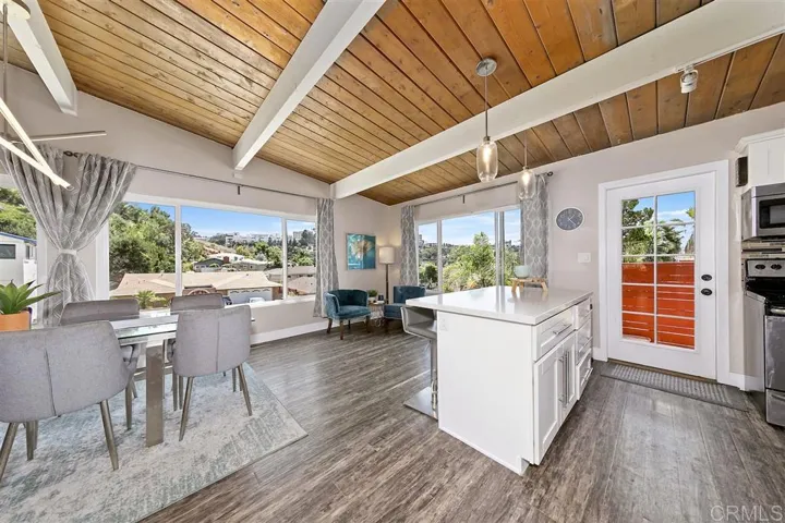6012 Adobe Falls Rd, San Diego, California 92120