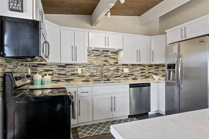 6012 Adobe Falls Rd, San Diego, California 92120