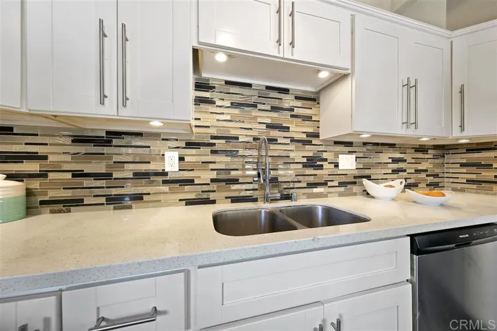 6012 Adobe Falls Rd, San Diego, California 92120
