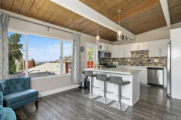 6012 Adobe Falls Rd, San Diego, California 92120