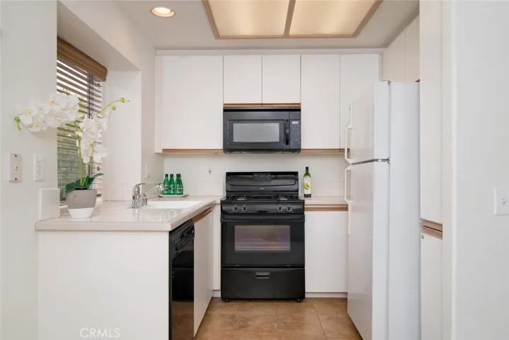 14 Sandpiper Lane, Aliso Viejo, California 92656