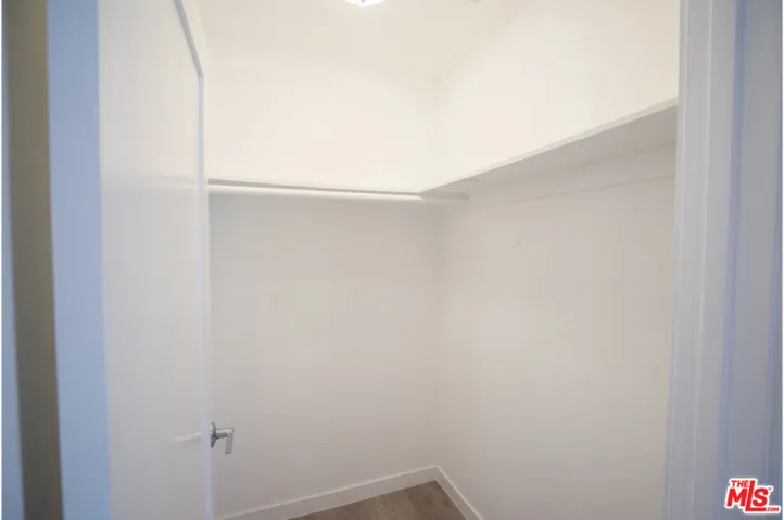 3426 W 1st Street 202, Los Angeles, California 90004