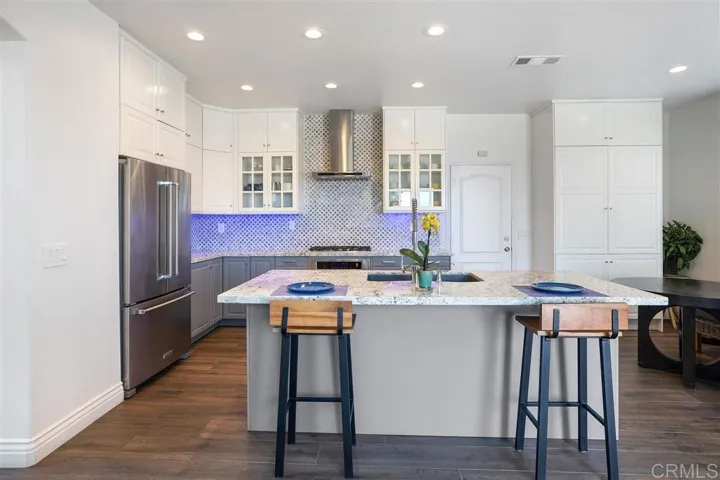 1695 Robin Pl, Carlsbad, California 92011