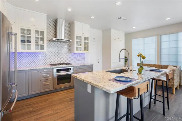 1695 Robin Pl, Carlsbad, California 92011