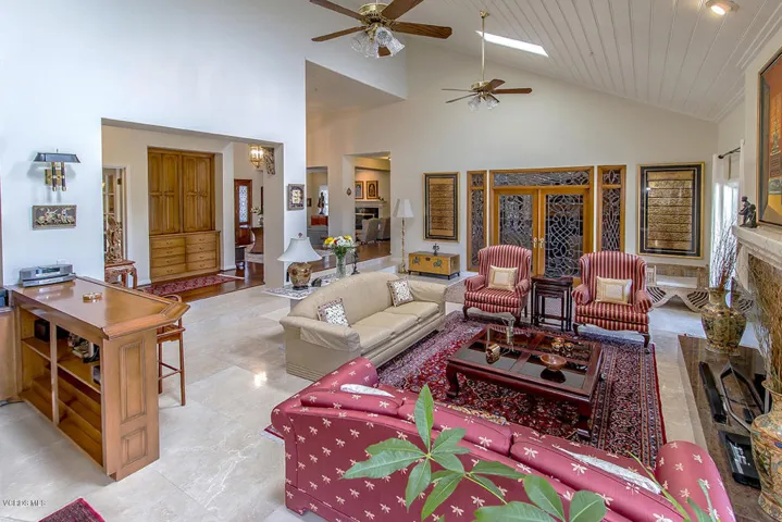 24Family Room