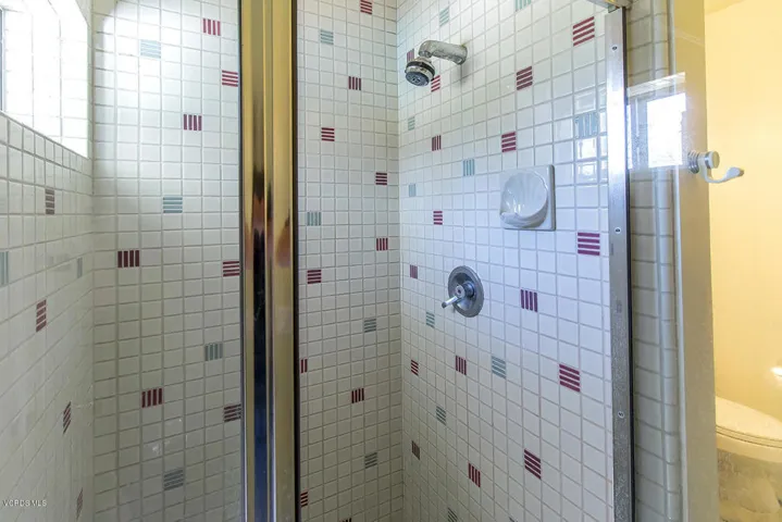 70Laundry and Bath
