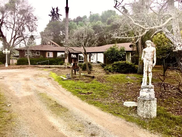 21710 Regnart Road, Cupertino, California 95014