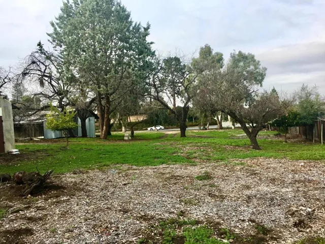 21710 Regnart Road, Cupertino, California 95014