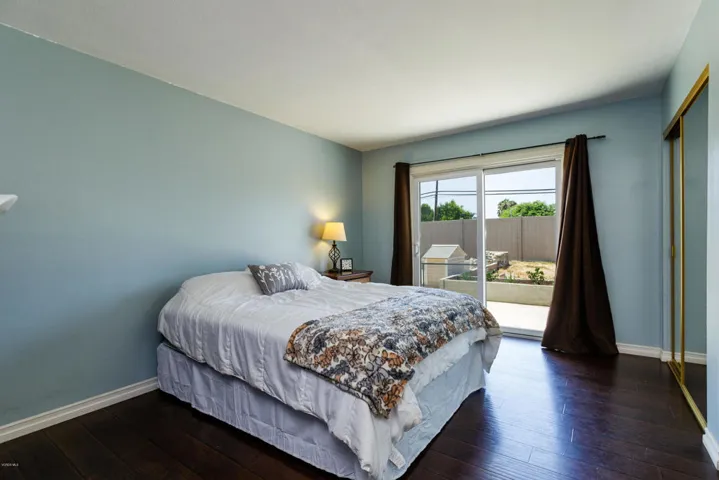 12master_bedroom