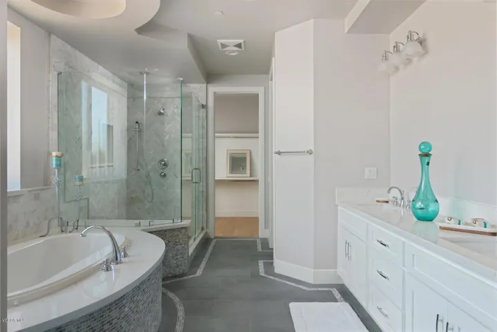 5146 Sandpiper Way-MLS_Size-012-17-Maste