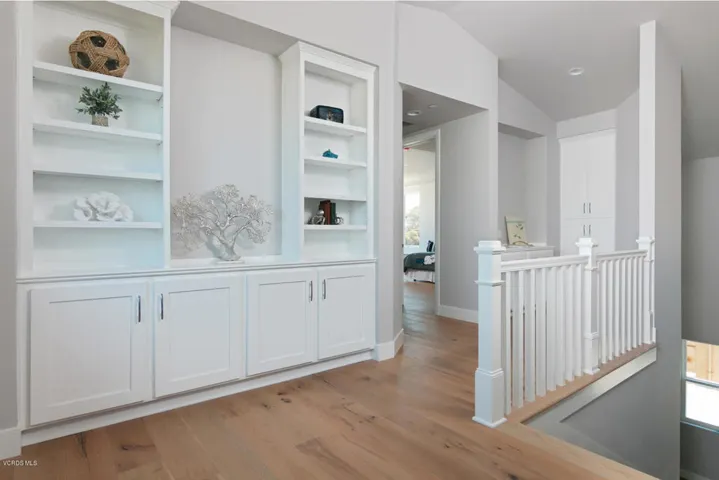 5146 Sandpiper Way-MLS_Size-020-6-Upper