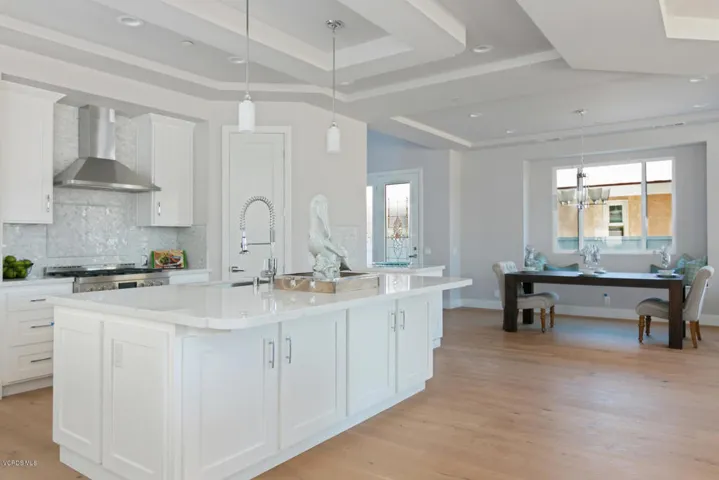 5146 Sandpiper Way-MLS_Size-004-16-Kitch