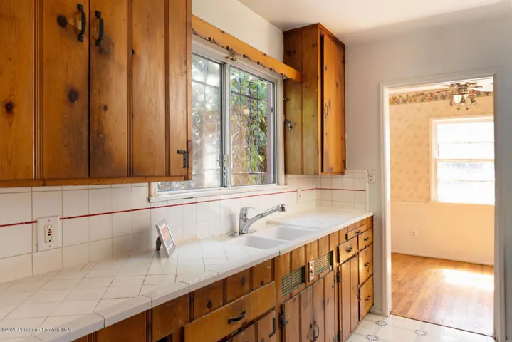 3117 Thurin Ave - Pierre Galant-8