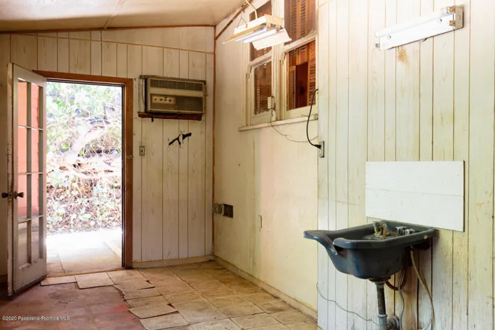 3117 Thurin Ave - Pierre Galant-14