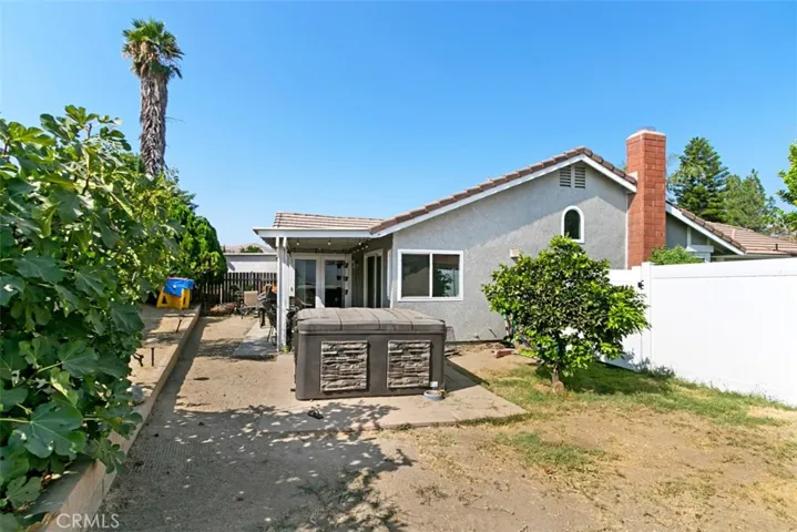 14569 Hillcrest Drive, Fontana, California 92337