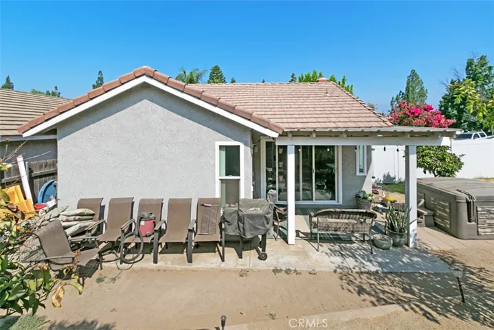 14569 Hillcrest Drive, Fontana, California 92337