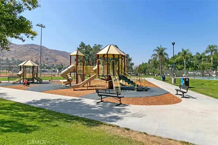 14569 Hillcrest Drive, Fontana, California 92337