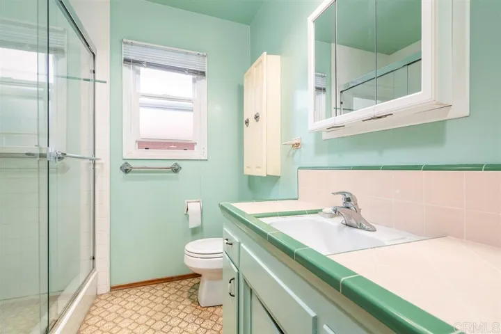 407 Emerson Street, Chula Vista, California 91911