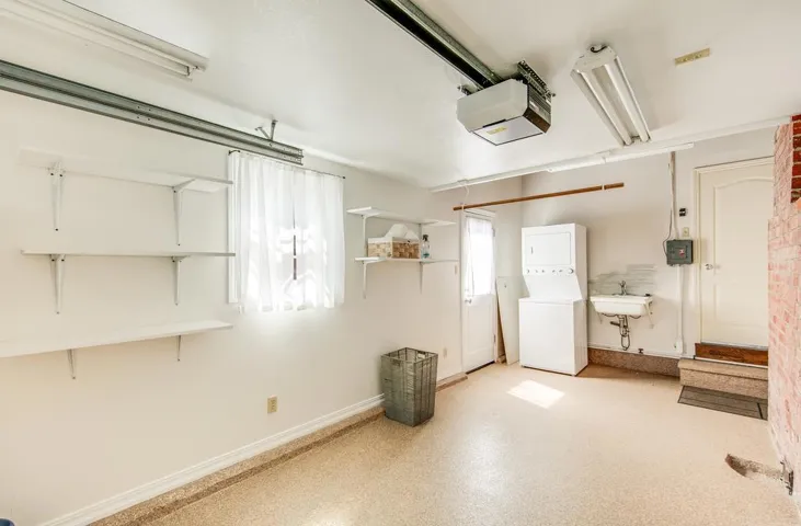 118 Alexander Avenue, Redwood City, California 94061