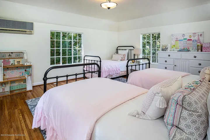 1966 Homewood Dr 041-mls