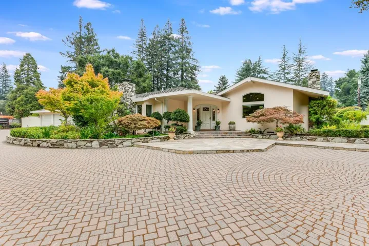 15300 Hume Drive, Saratoga, California 95070