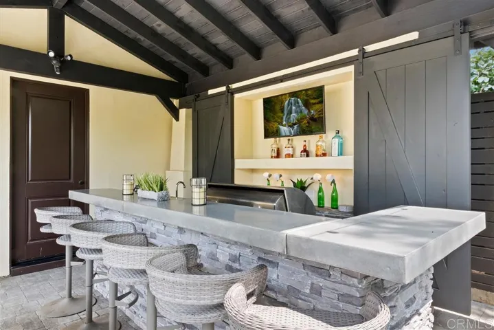 1019 Balour Drive, Encinitas, California 92024