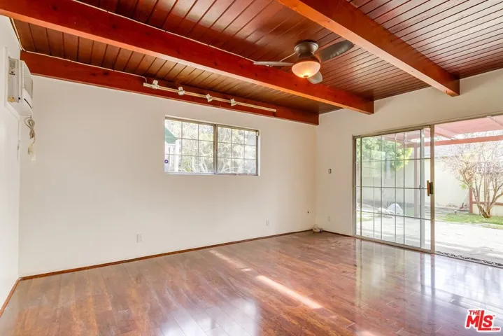 3770 Stewart Avenue, Los Angeles, California 90066