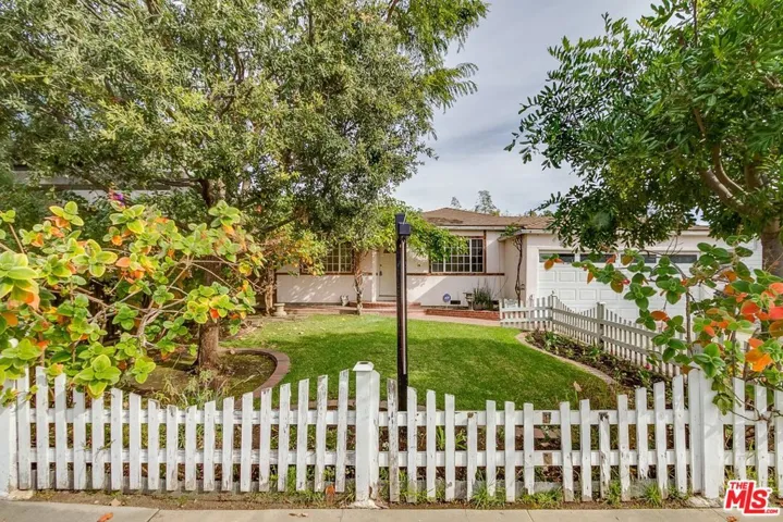 3770 Stewart Avenue, Los Angeles, California 90066