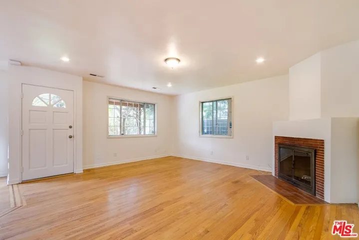 3770 Stewart Avenue, Los Angeles, California 90066