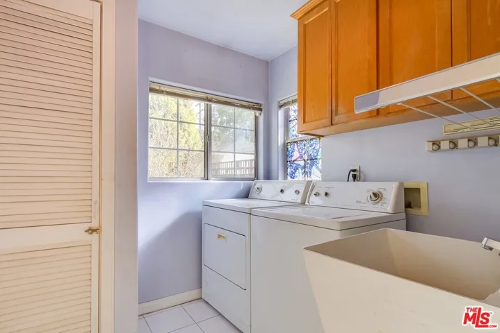 3770 Stewart Avenue, Los Angeles, California 90066