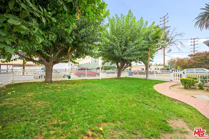 6737 Vesper Avenue, Van Nuys, California 91405