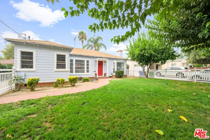 6737 Vesper Avenue, Van Nuys, California 91405