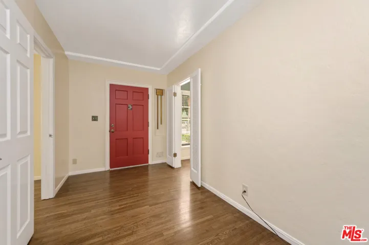6737 Vesper Avenue, Van Nuys, California 91405