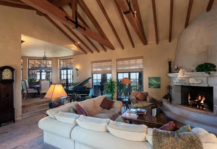 LivingRoom