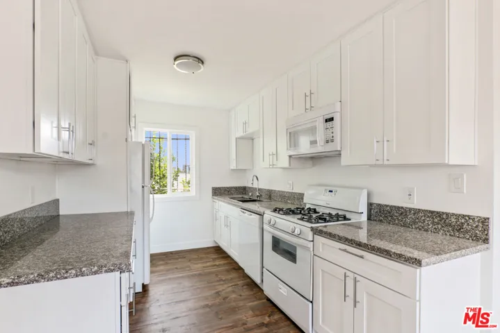 1212 W 107th Street 7, Los Angeles, California 90044