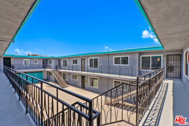 1212 W 107th Street 7, Los Angeles, California 90044