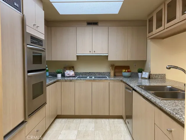 850 E Ocean Boulevard 1604, Long Beach, California 90802