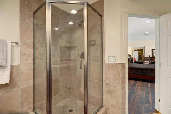 MAIN BEDROOM BATHROOM REVERSE mls