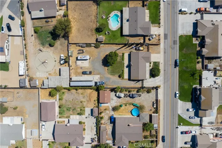 9941 Woodbridge Lane, Jurupa Valley, California 92509