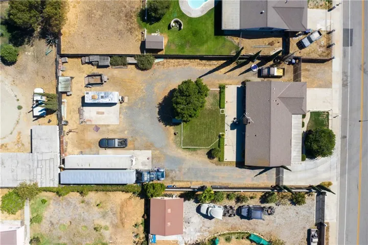 9941 Woodbridge Lane, Jurupa Valley, California 92509