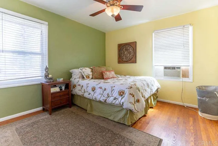 3812 69th Street, San Diego, California 92115
