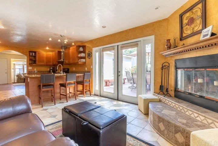 3812 69th Street, San Diego, California 92115