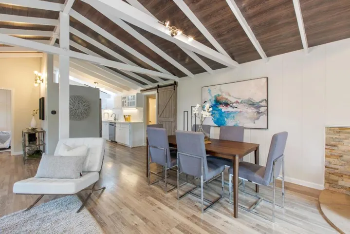 76 Old Spanish Trail, Portola Valley, California 94028