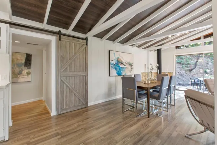 76 Old Spanish Trail, Portola Valley, California 94028